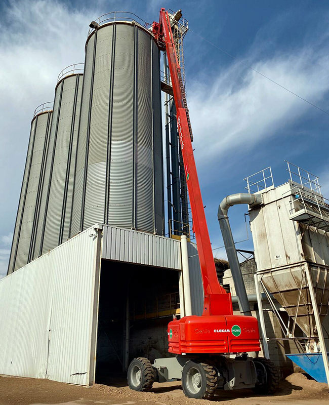 Alquiler De Telescópica 28m