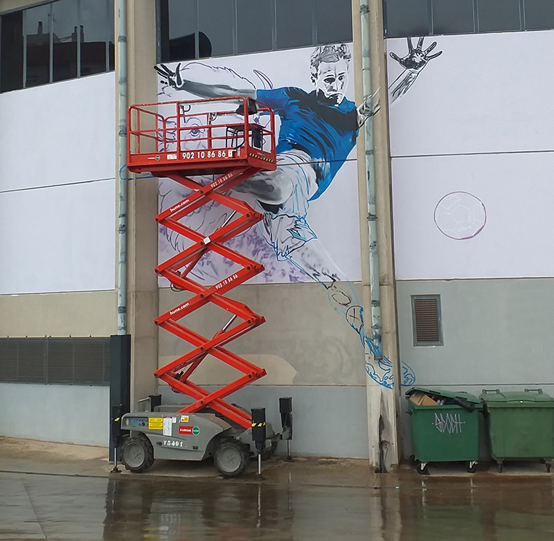 Alquiler De Tijera Diésel 18m